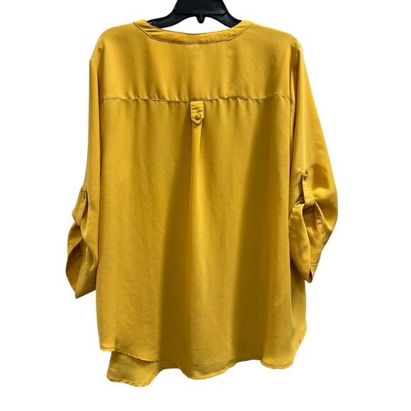 TORRID mustard yellow lightweight flowy blouse roll tab sleeves plus size 2 - Picture 2 of 4